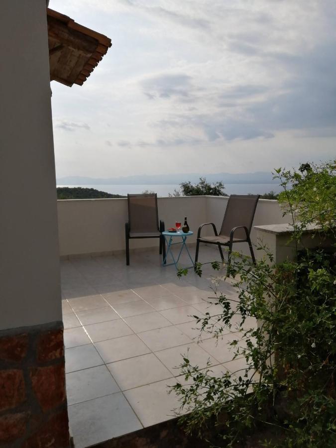 Appartement In Olive Groove House Peloponnesos Western Mani Kalianeika Zewnętrze zdjęcie